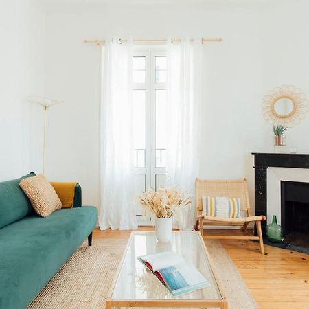 Апартаменты Coachella Vintage Chic In The Heart Of St Charles Биарриц Экстерьер фото